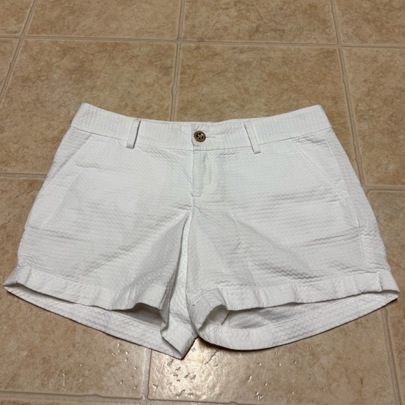 Lilly Pulitzer Pants - Lilly Pulitzer White Shorts Size 6